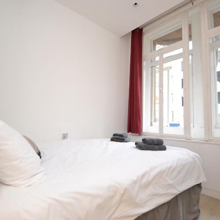 Modern 2 Bedroom Apartment, Oxford Street Londen Buitenkant foto