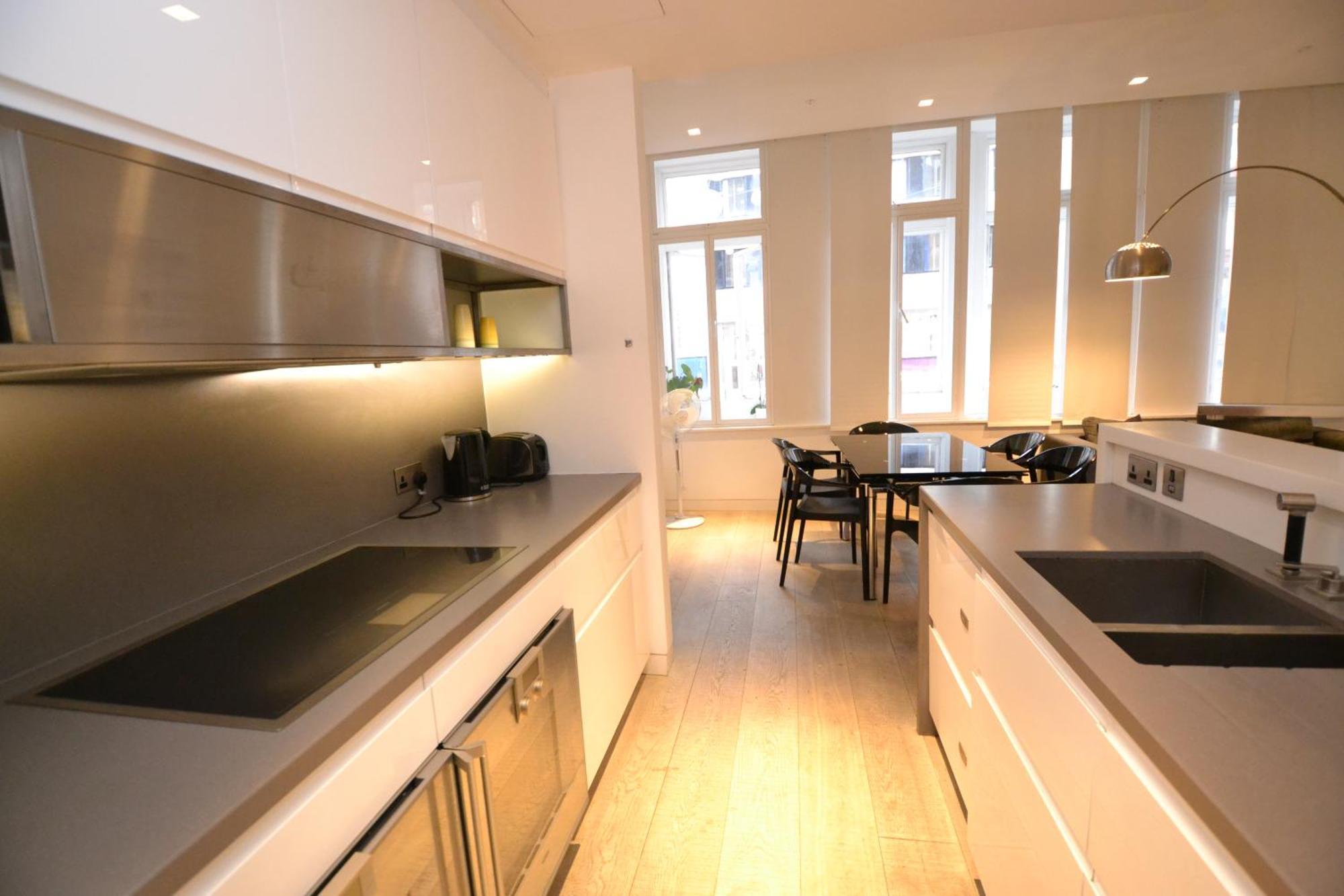 Modern 2 Bedroom Apartment, Oxford Street Londen Buitenkant foto