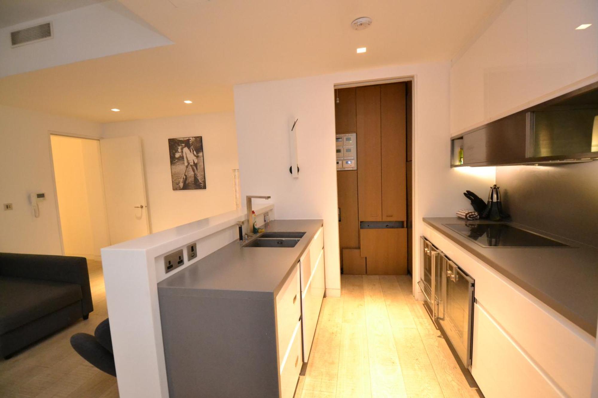 Modern 2 Bedroom Apartment, Oxford Street Londen Buitenkant foto