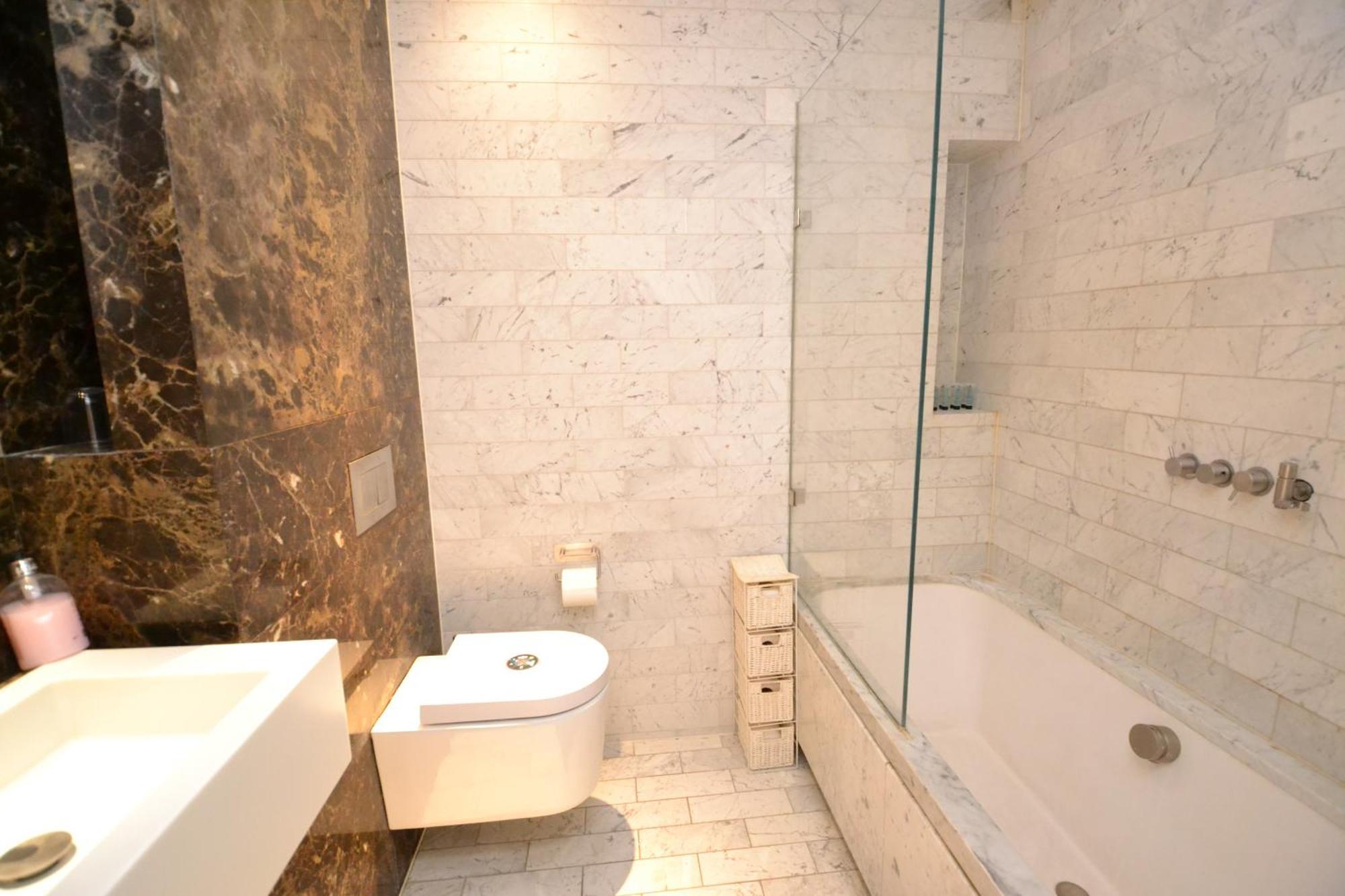 Modern 2 Bedroom Apartment, Oxford Street Londen Buitenkant foto